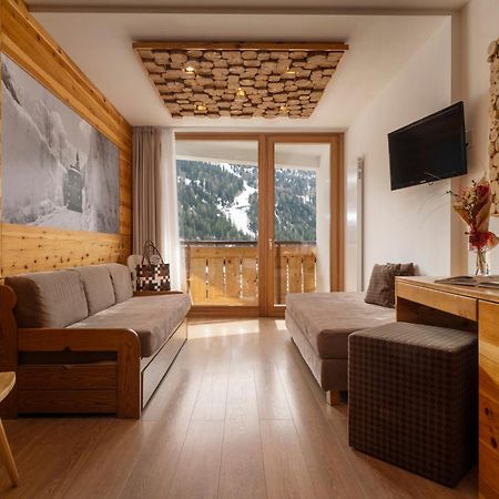 Hotel Dahu Madonna Eksteriør billede