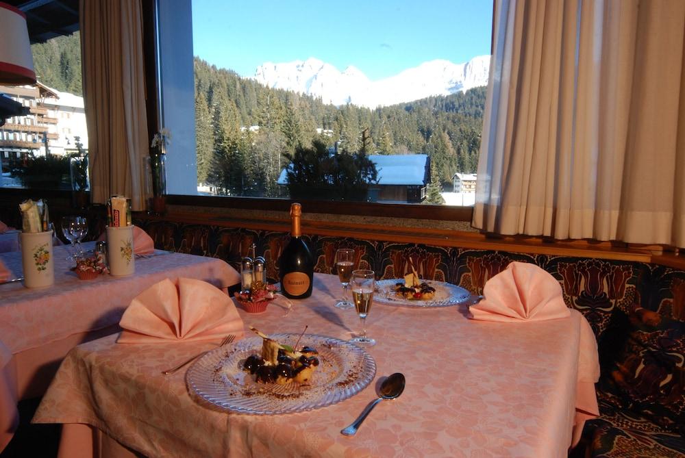 Hotel Dahu Madonna Eksteriør billede