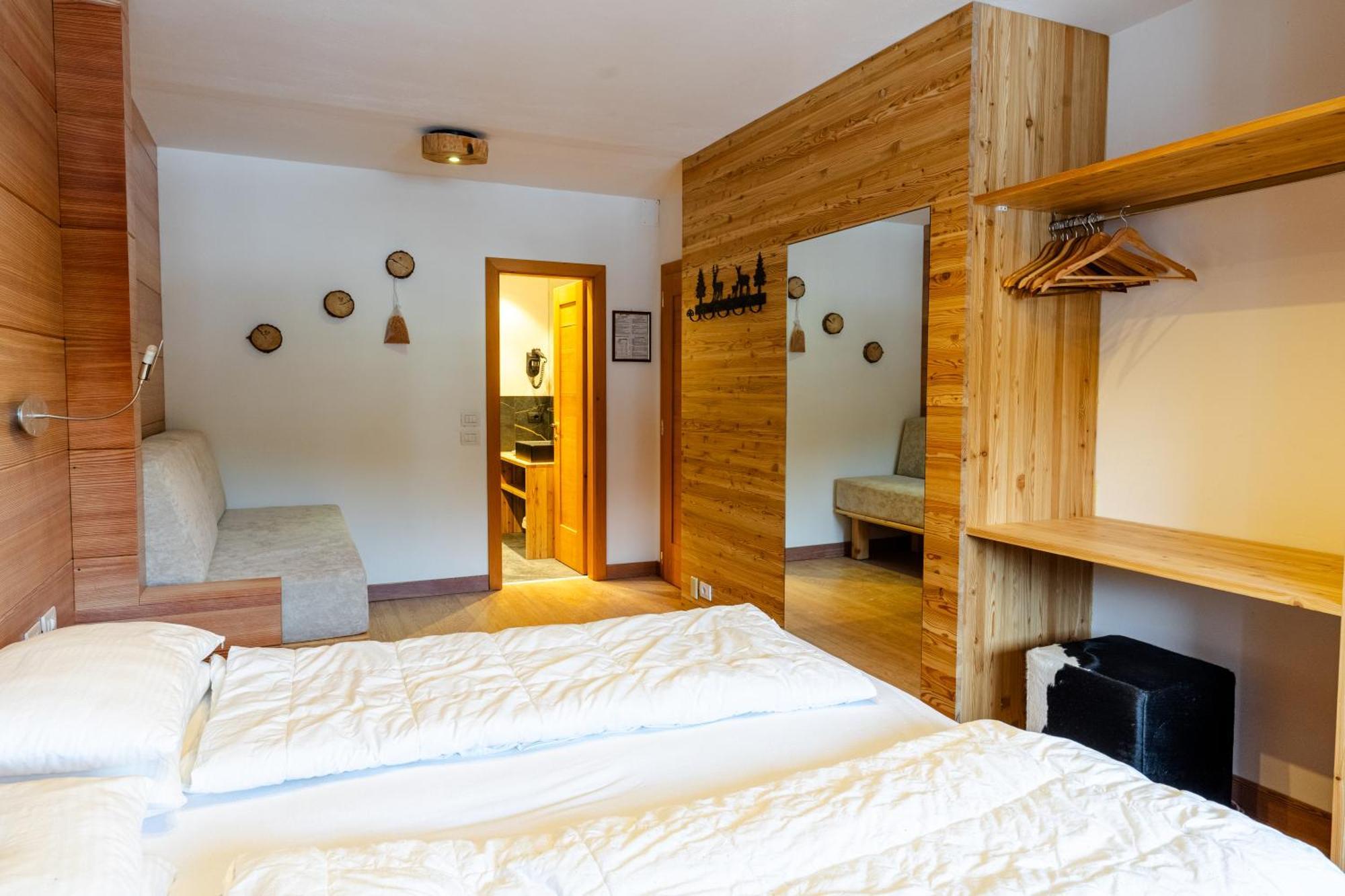 Hotel Dahu Madonna Eksteriør billede