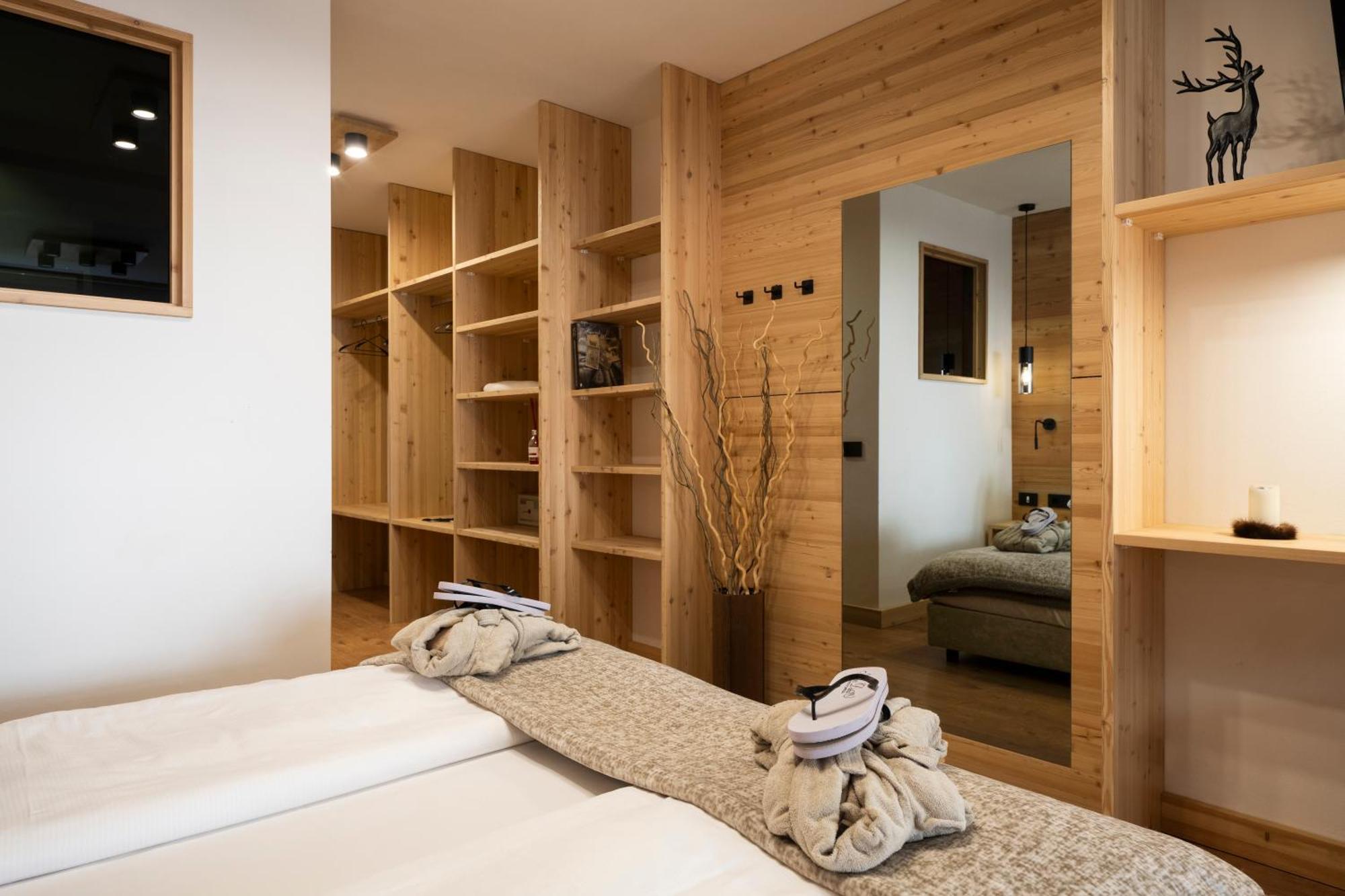 Hotel Dahu Madonna Eksteriør billede